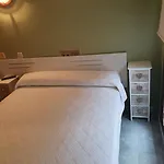 La Quinta Hotel Cue