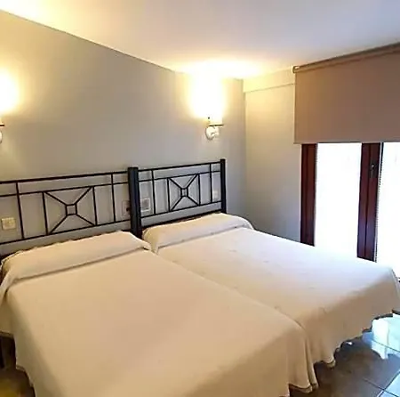 La Quinta Hotel 2*